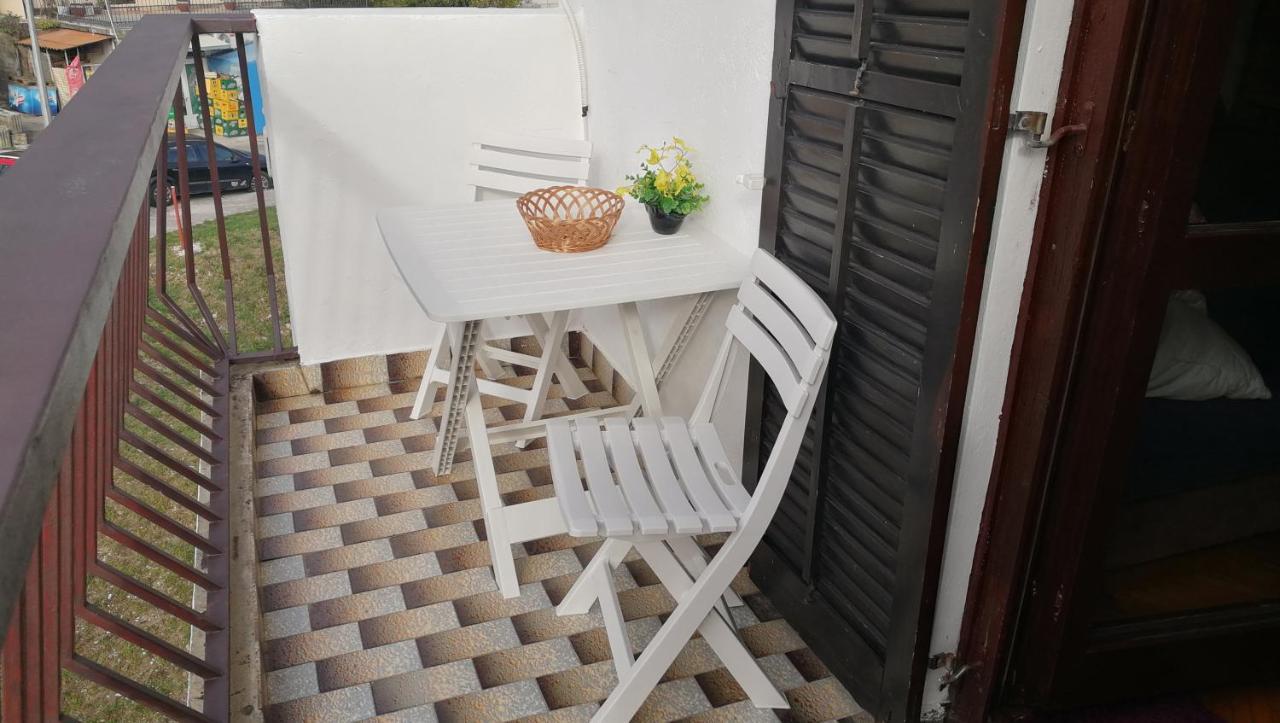 Dlx Apartman Adriatics Herceg Novi Bagian luar foto
