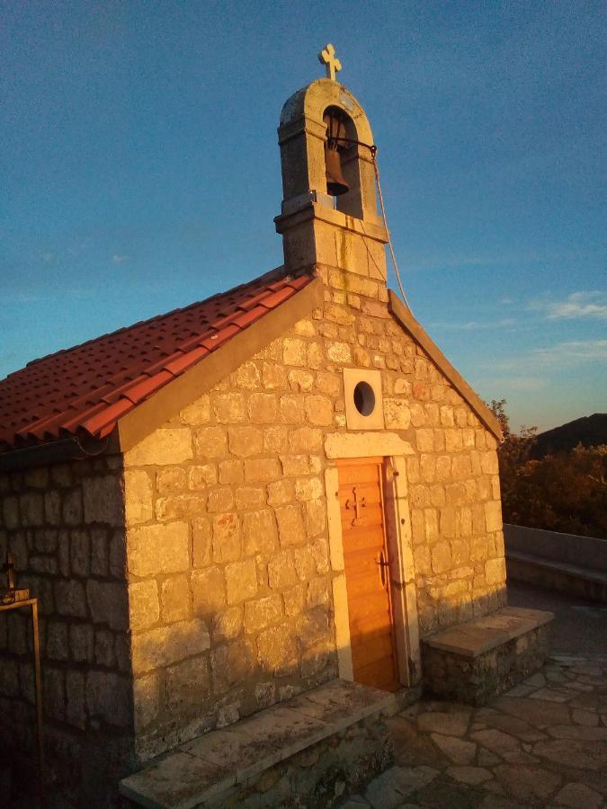 Dlx Apartman Adriatics Herceg Novi Bagian luar foto