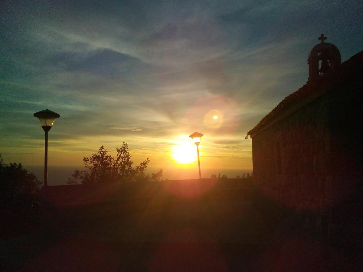 Dlx Apartman Adriatics Herceg Novi Bagian luar foto